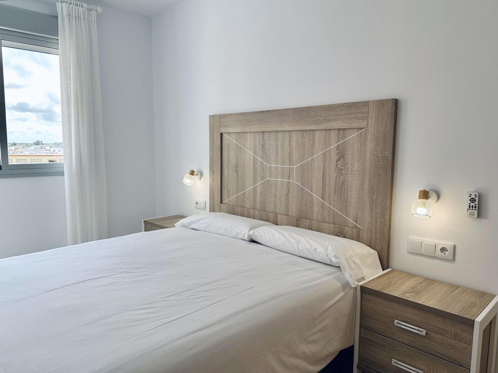 Apartamentos Turisticos Santo Rostro チピオナ エクステリア 写真